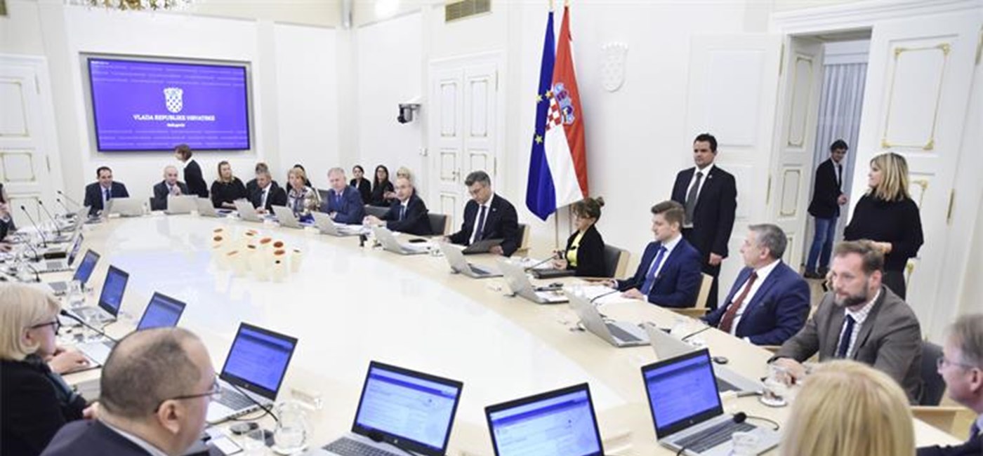 Povećanje roditeljskih naknada na 5.654 kune korak prema potpunom delimitiranju